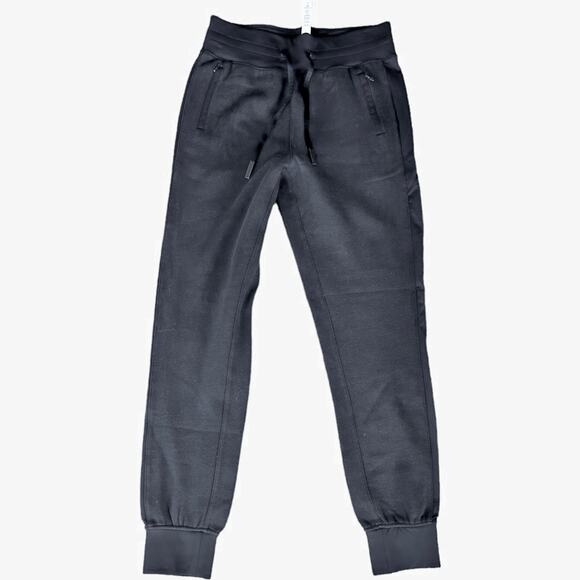 NWOT Women’s Black Lululemon Scuba Joggers Sweat Pants Size 4 - Picture 1 of 5